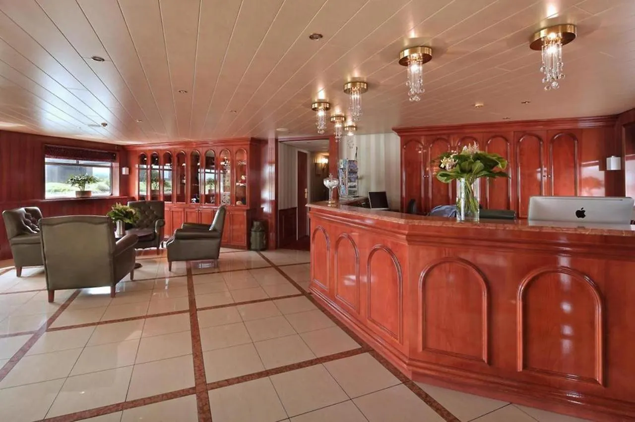 Fairtours Hotelschiff Rembrandt van Rijn*** Köln Botel