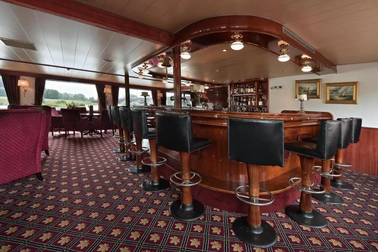 Fairtours Hotelschiff Rembrandt van Rijn*** Köln