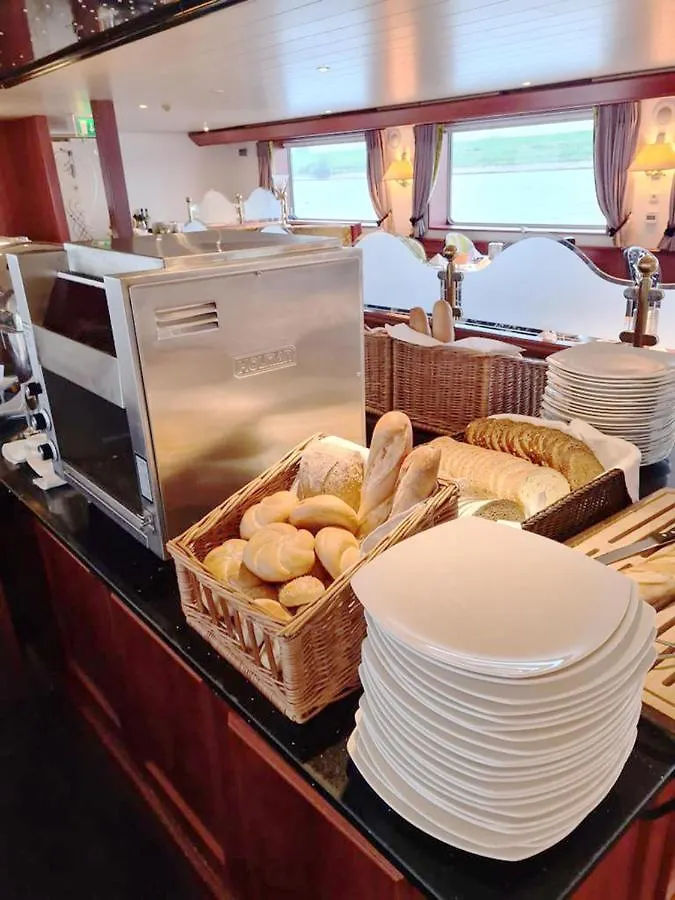 Fairtours Hotelschiff Rembrandt Van Rijn*** Koeln Bådhotel